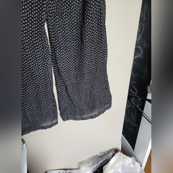 Black and White Polka Dot Wide-Leg Pants, Size Medium ( Stretch To 30) - Picture 2 of 7